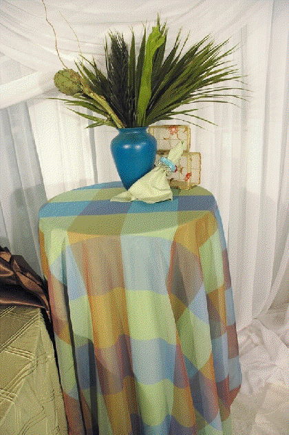 Where to rent URBAN PLAID LINEN in Fairfield TX